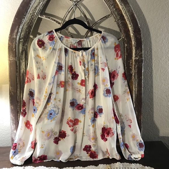 Lucky Brand Tops - Lucky Brand Blouse Size M